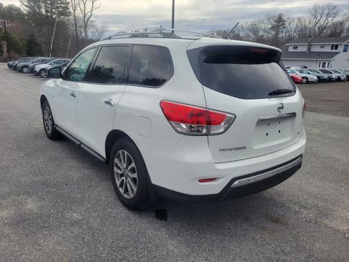 2016 Nissan Pathfinder S