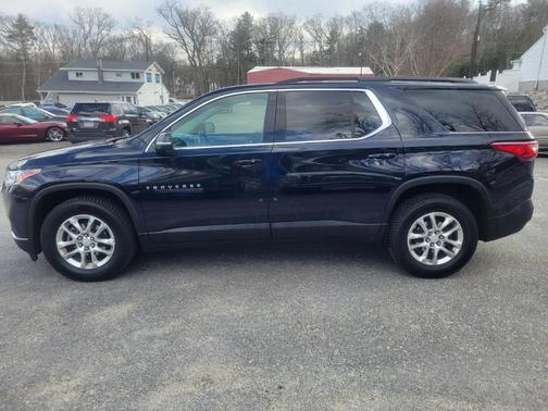 2020 Chevrolet Traverse LT Cloth
