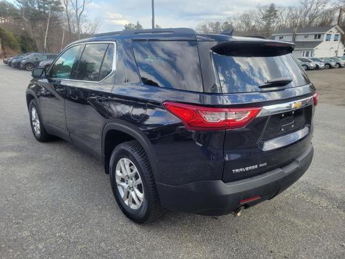 2020 Chevrolet Traverse LT Cloth