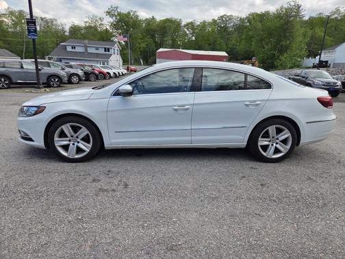 Pure White 2016 Volkswagen CC 2.0T Sport