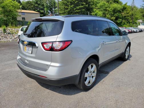 2017 Chevrolet Traverse 1LT