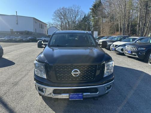 2019 Nissan Titan XD SV