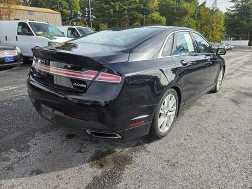 2016 Lincoln MKZ Base