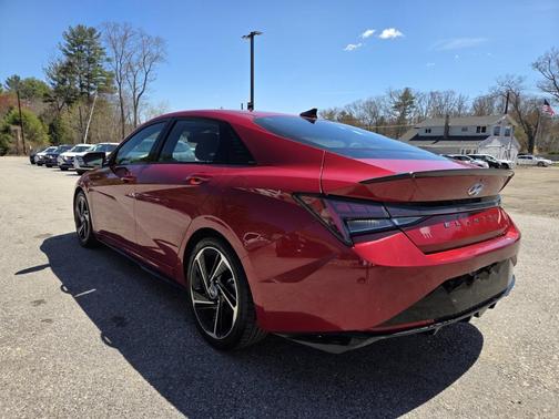 Red 2022 Hyundai ELANTRA N Line