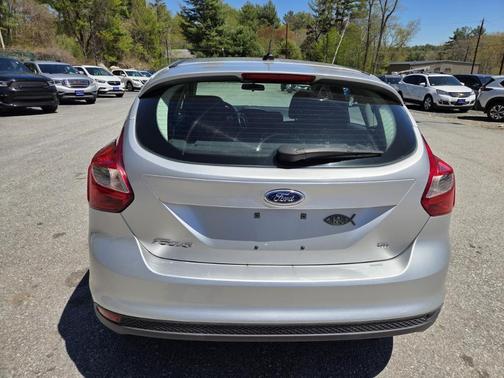 Silver 2014 Ford Focus SE