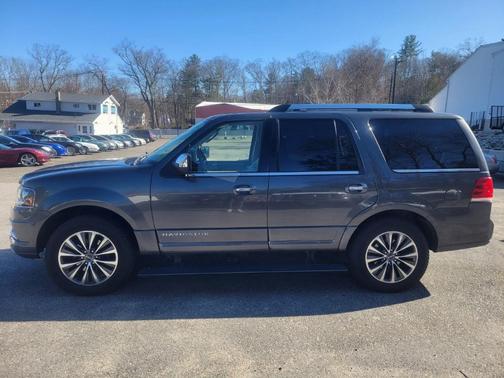 2016 Lincoln Navigator Select