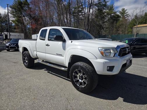 2014 Toyota Tacoma Base