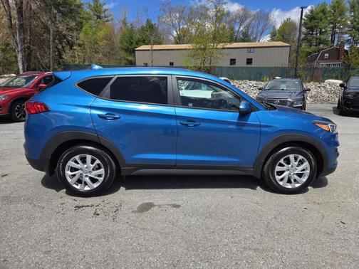 Blue 2020 Hyundai TUCSON SE