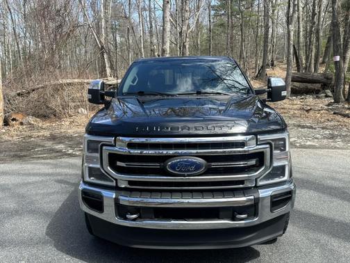 Black 2021 Ford F-350 Lariat Super Duty