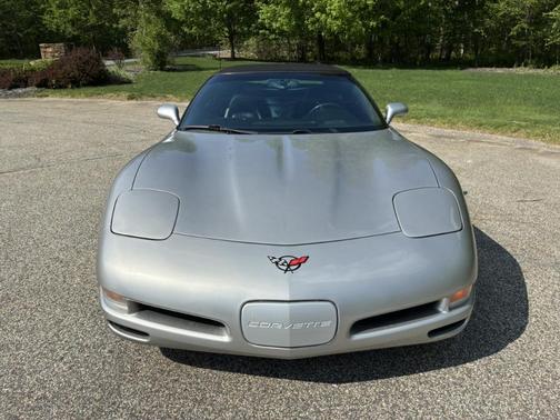 Silver 2004 Chevrolet Corvette Base