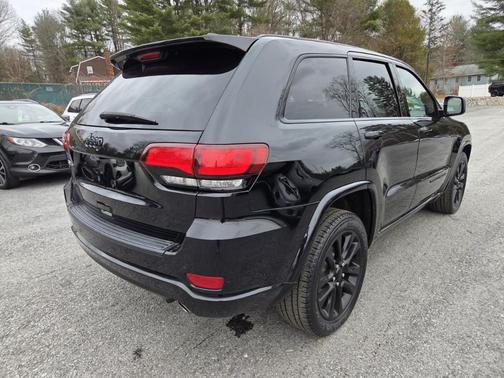 2019 Jeep Grand Cherokee Altitude