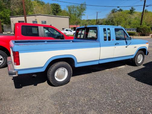 1985 Ford F-150 SuperCab