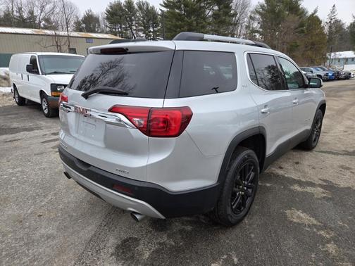 2019 GMC Acadia SLT-1
