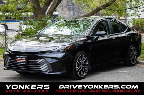 2025 Toyota Camry XLE