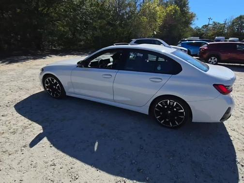 2025 BMW M340 xDrive