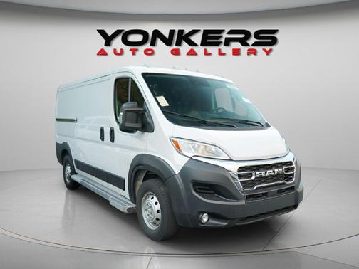 2023 RAM ProMaster 2500 Base