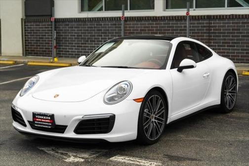 2019 Porsche 911 Carrera 4S