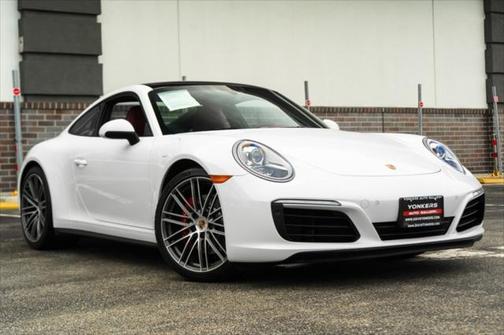 2019 Porsche 911 Carrera 4S