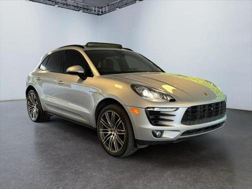 2018 Porsche Macan Base