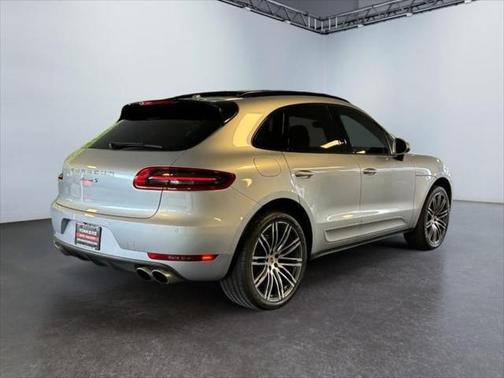 2018 Porsche Macan Base