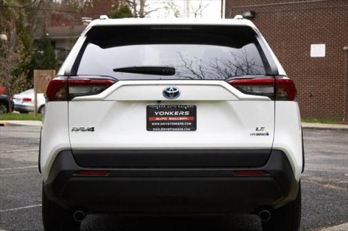 2020 Toyota RAV4 Hybrid LE