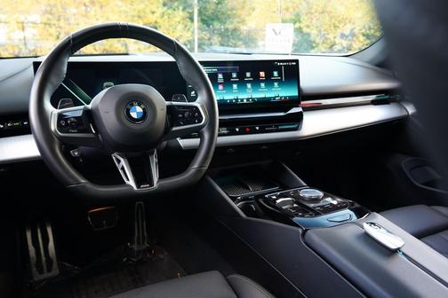 2024 BMW 530 xDrive