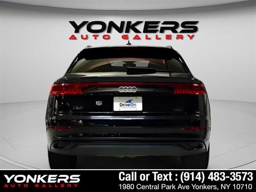 2021 Audi Q8 55 Premium