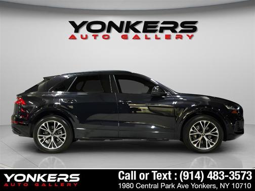 2021 Audi Q8 55 Premium