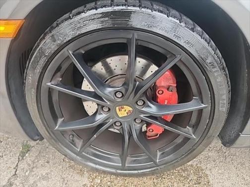 2019 Porsche 911 Carrera GTS