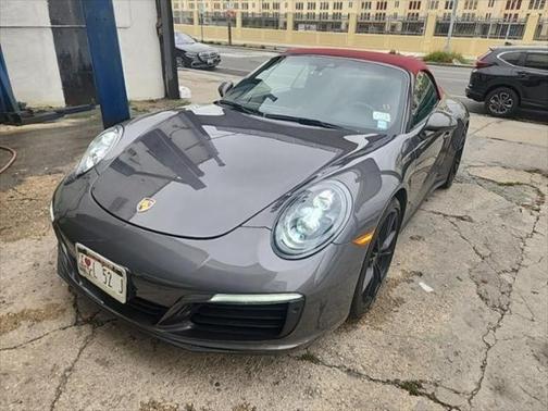 2019 Porsche 911 Carrera GTS
