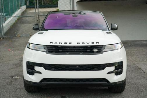 2023 Land Rover Range Rover Sport SE