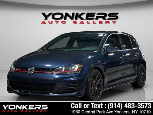 2017 Volkswagen Golf GTI 2.0T SE 4-Door