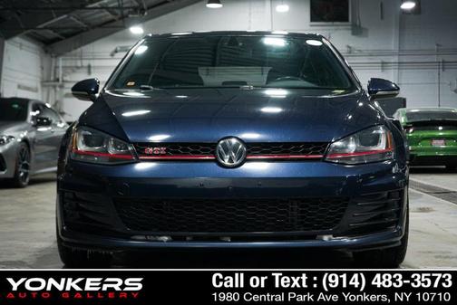 2017 Volkswagen Golf GTI 2.0T SE 4-Door