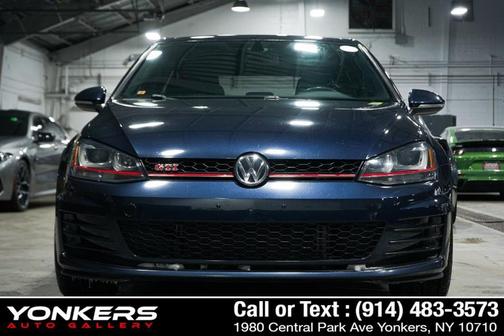 2017 Volkswagen Golf GTI 2.0T SE 4-Door