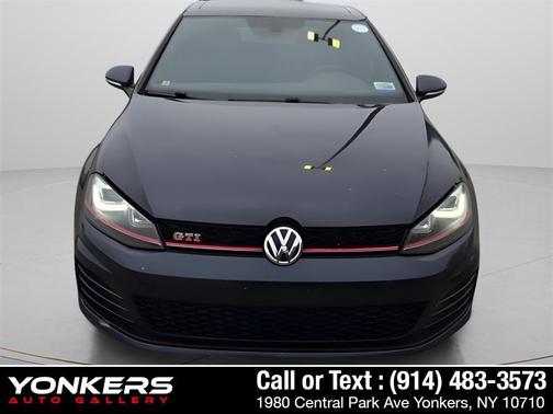 2017 Volkswagen Golf GTI 2.0T SE 4-Door