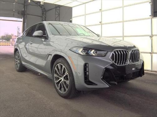 2025 BMW X6 xDrive40i