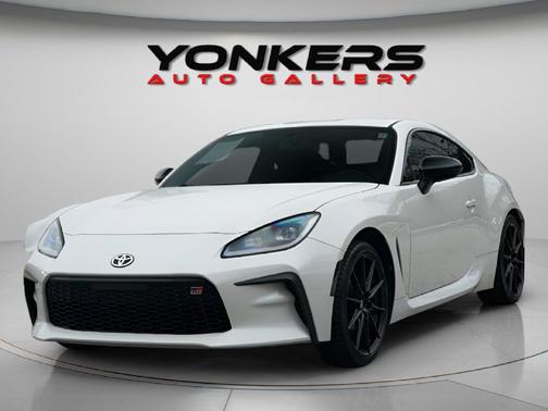 2023 Toyota GR86 Premium