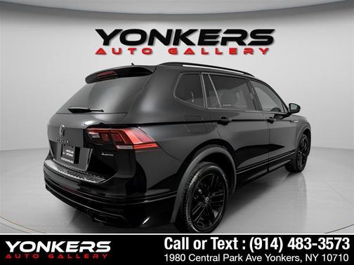 2022 Volkswagen Tiguan 2.0T SE R-Line Black 4MOTION