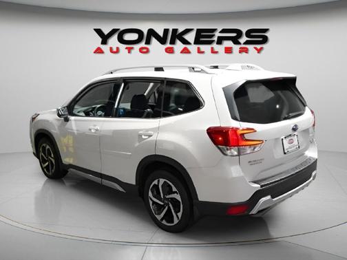 2022 Subaru Forester Touring