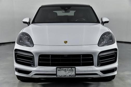 2022 Porsche Cayenne GTS