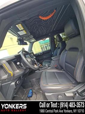 Oxford White 2024 Ford Bronco Badlands