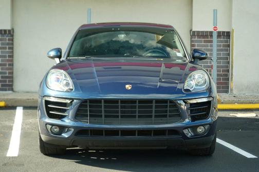 2015 Porsche Macan S