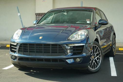 2015 Porsche Macan S