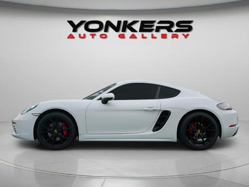 2018 Porsche 718 Cayman GTS