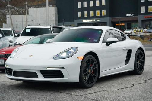 2018 Porsche 718 Cayman GTS