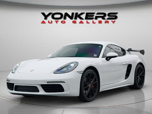 2018 Porsche 718 Cayman GTS