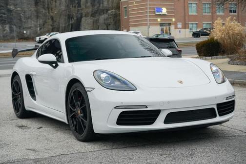 2018 Porsche 718 Cayman GTS