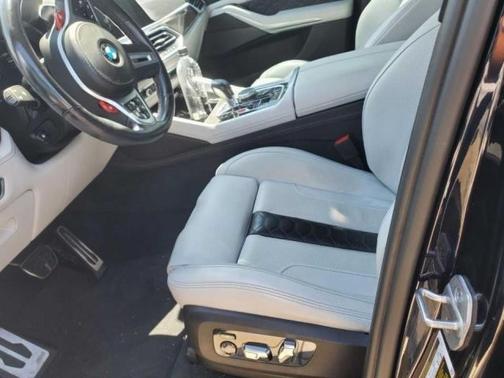 2022 BMW X5 M Base