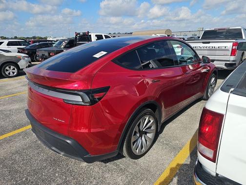 2026 Tesla Model Y Long Range Dual Motor All-Wheel Drive