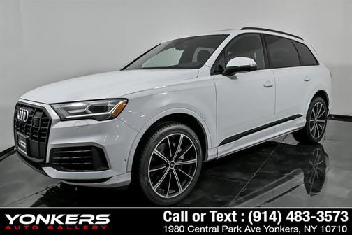 2022 Audi Q7 55 Premium Plus